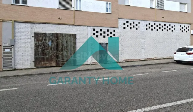 LOCAL EN BRUTO EN VENTA – GRAN OPORTUNIDAD DE INVERSIÓN ✨ - foto 2