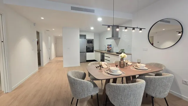 VIVIENDA CON PISCINA y SUPER TERRAZA de 100  m2 — 7