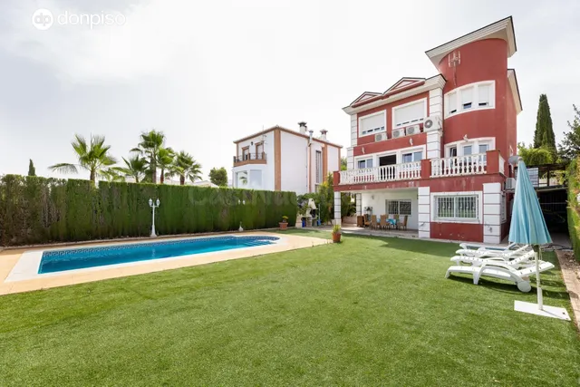 CHALET EN EL BARRIO DE MONACHIL — 3