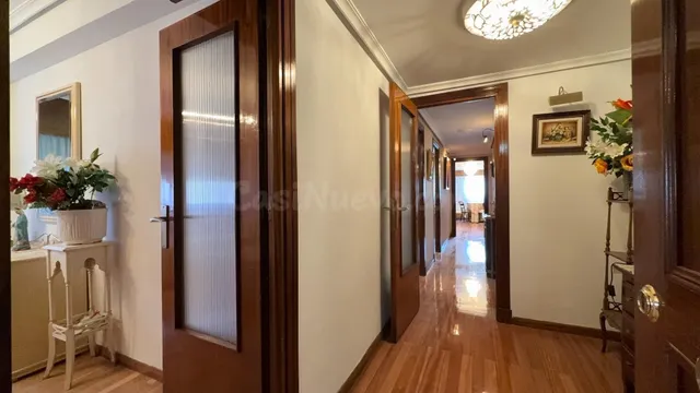INMOBILIARIA ARBETETA VENDE MAGNÍFICO PISO EN ZONA SANTO DOM - foto 2