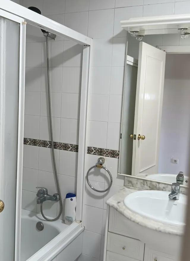 OPORTUNIDAD, amplio piso en Arroyo de la Miel, Benalmádena — 14