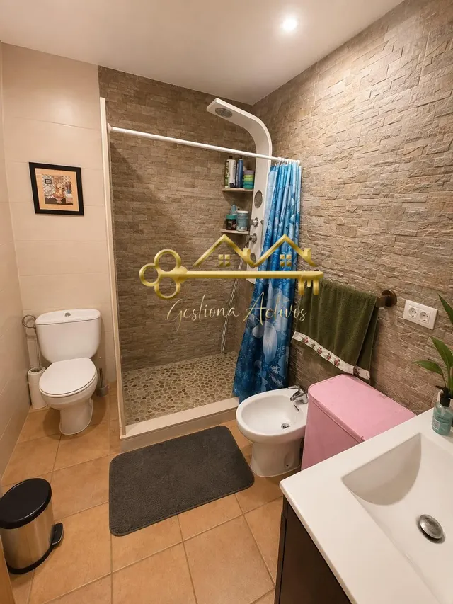 FANTASTICO PISO A LA VENTA CON ASCENSOR — 13