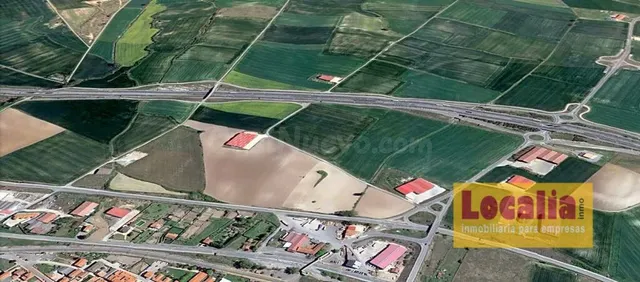 Suelo industrial entre Miranda del Ebro y Vitoria - foto 2