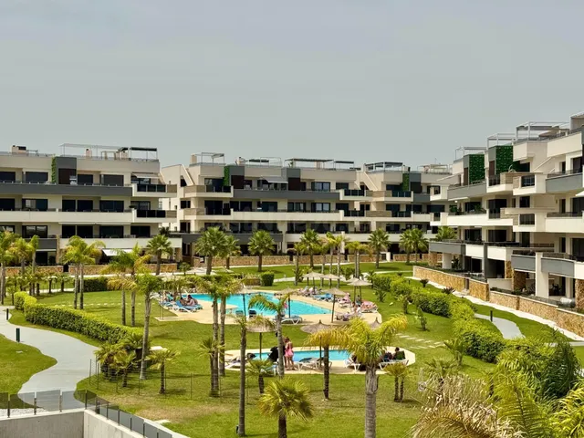 Apartamento 3 habitaciones 98m² en venta - Punta Prima — 2