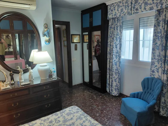 Amplio piso de 5 habitaciones — 20