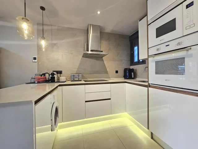 Apartamento 2 habitaciones 84m² en venta - EL RASO — 11