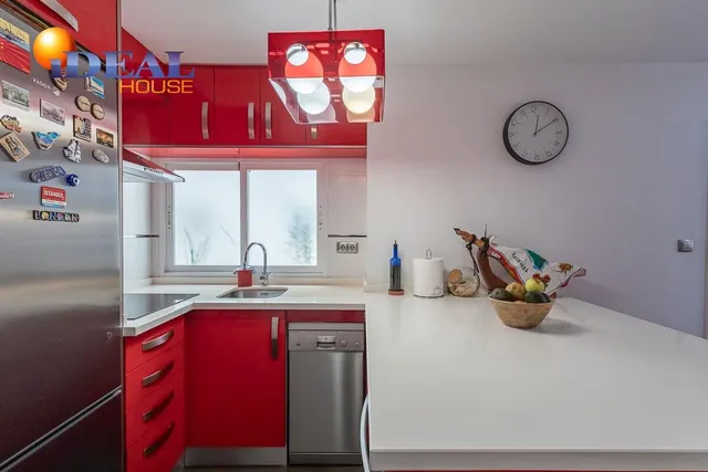 Piso reformado junto a triunfo — 10