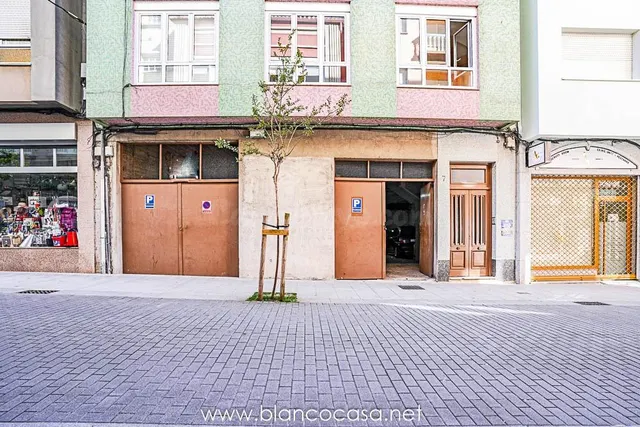 ¡¡¡Oportunidad ÚNICA en pleno CENTRO de CARBALLO!!!! - foto 2