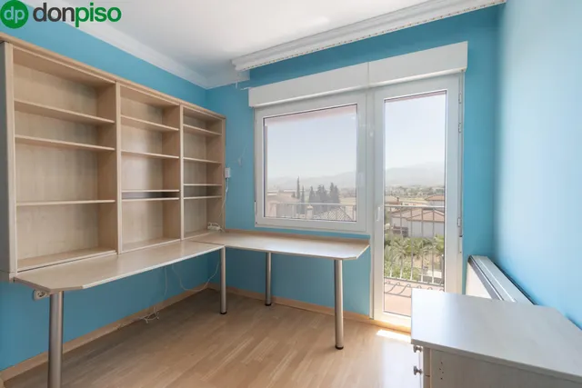 ESPECTACULAR CASA CON PISCINA EN LAS GABIAS — 35