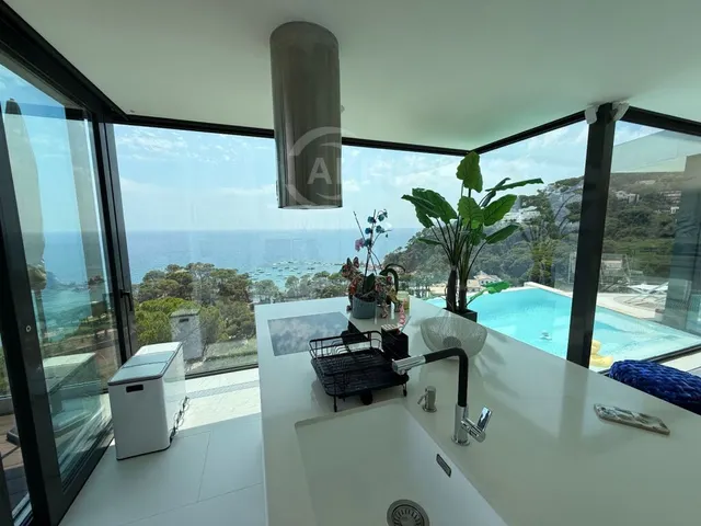 Chalet Independiente en Santa Cristina D'Aro — 13