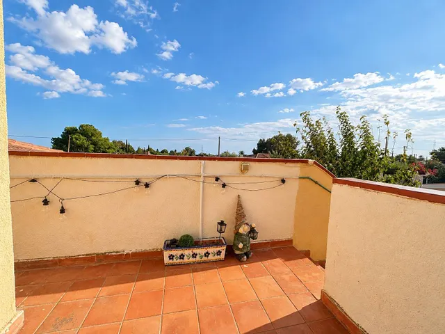 Chalet con piscina en parcela rústica, a tan solo 1,5 km de San Vicente del Raspeig — 39