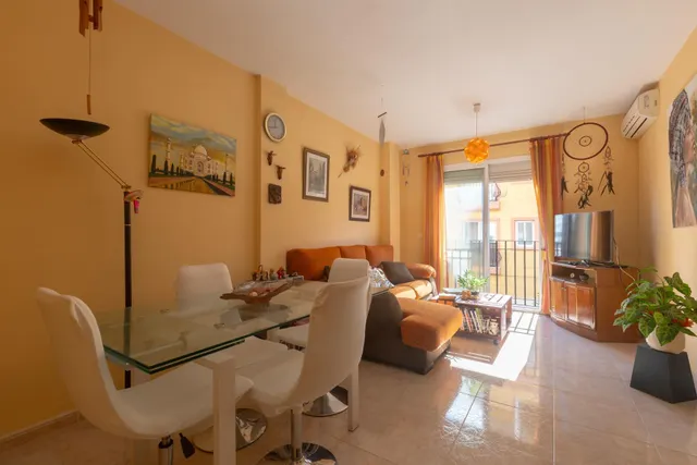 ¡Tu nuevo hogar te espera! Piso de 3 habitaciones en zona Hipercor, Carrefour y Mercadona✨ — 7