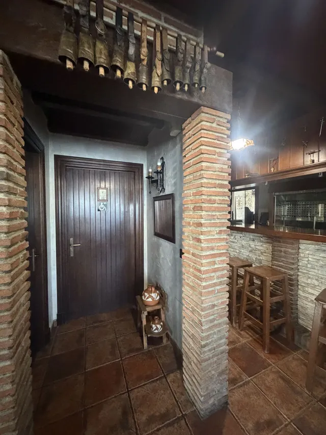 Restaurante 350m² en venta - Costa Del Sol — 16