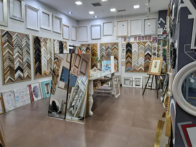 "¡Oportunidad Única! Local Comercial en Esquina en el Corazón de El Ejido" — 3