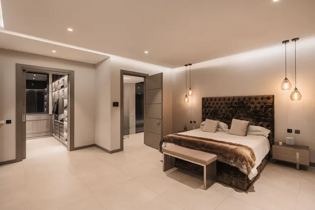 Chalet 5 habitaciones 573m² en venta - El Madroñal — 43