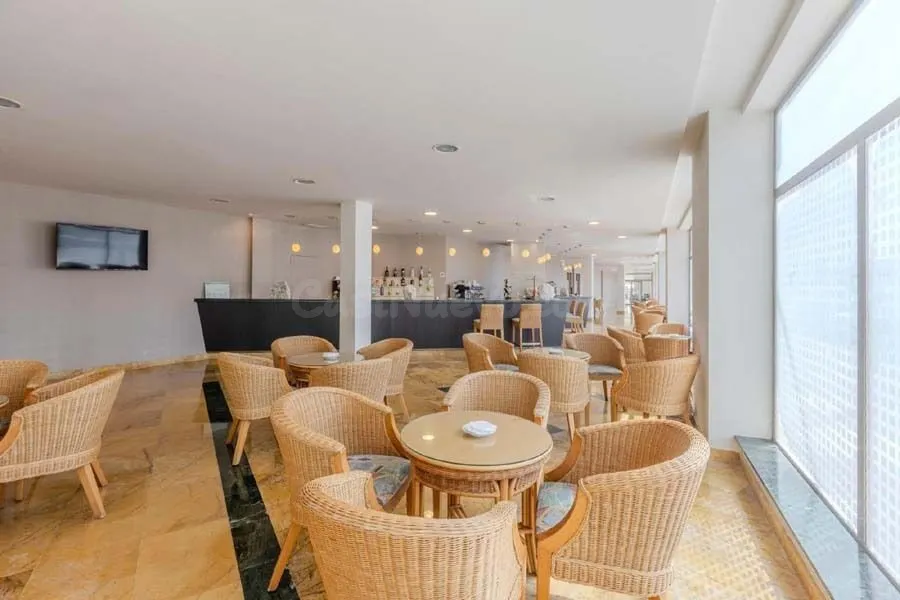 Local comercial en venta - Puebla de Vícar