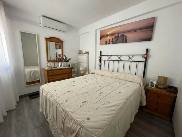 PISO EN VENTA DE 3 DORMITORIOS EN CENTRO DE BENIDORM — 6