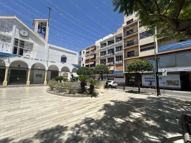 Local comercial 2 habitaciones 230m² en venta - Centro — 11