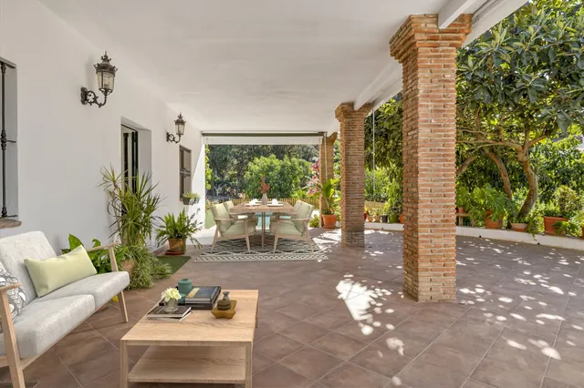 Chalet 4 habitaciones 214m² en venta - Centro — 30