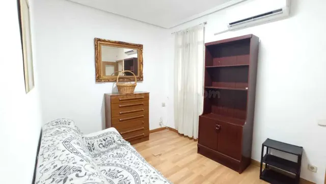 Apartamento en Venta en Madrid Madrid PUENTE DE VALLECAS - foto 2