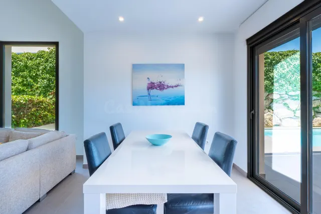 VILLA MODERNA CON PISCINA PRIVADA Y ESPECTACULAR SOLARIUM | CIUDAD QUESADA — 10