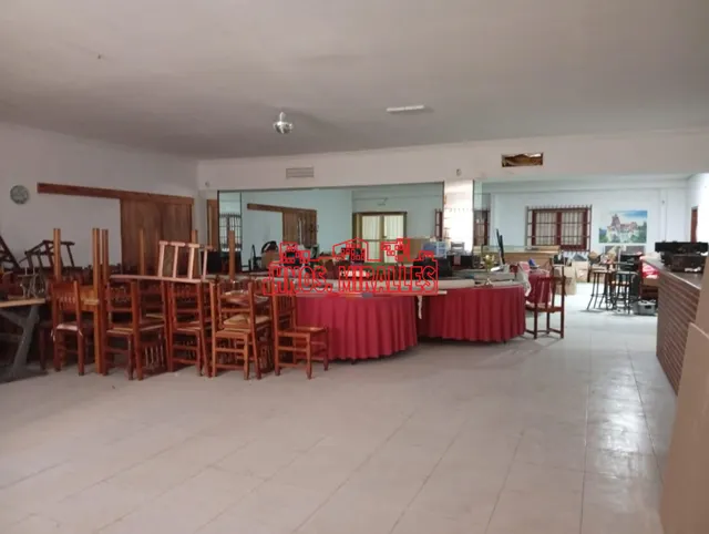 SE VENDE COMPLEJO EN ELCHE — 2