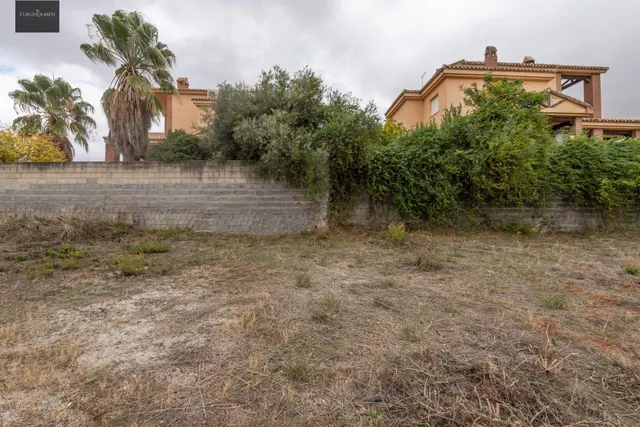 VENTA DE PARCELA EN LA URBANIZACIÓN CAÑADAS DEL PARQUE — 16
