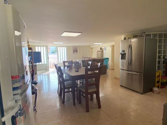 Bungalow de 4 dormitorios en Oliva Nova - foto 4