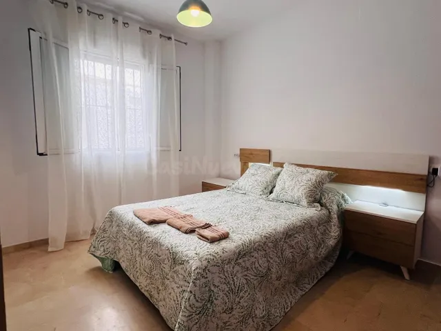 Apartamento en urbanización cerrada en San Isidro, ideal para inversión — 5