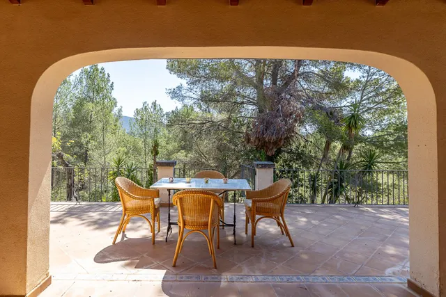 SE VENDE FANTASTICA FINCA RÚSTICA CON 35.000M2 DE TERRENO EN CALVIÀ — 26
