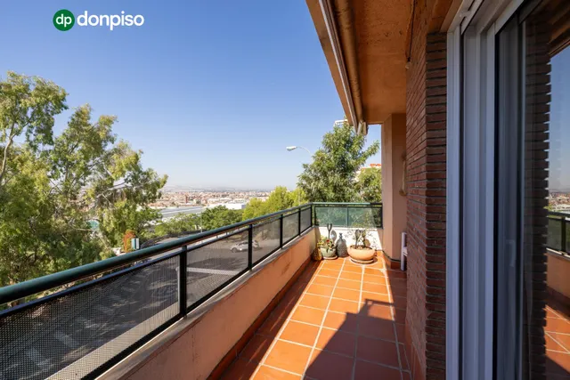 Piso 4 habitaciones 129m² en venta - El serrallo — 30