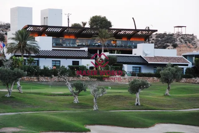 Elegantes villas independientes con piscina privada en Peraleja Golf Resort - Costa Cálida — 14