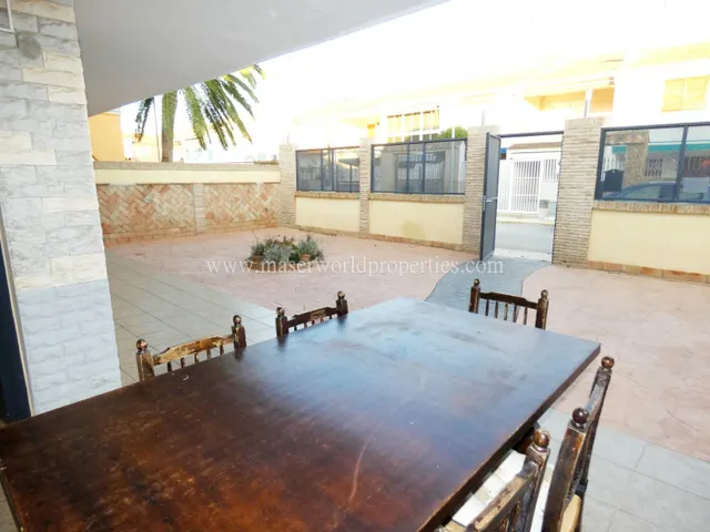 Chalet en venta en zona playa de Bahia en Puerto de Mazarron — 3