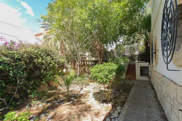 Villa 4 habitaciones 382m² en venta - Centro — 46