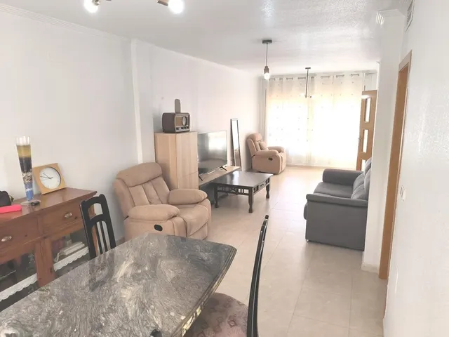 Duplex de 5 dormitorios y sotano privado — 11