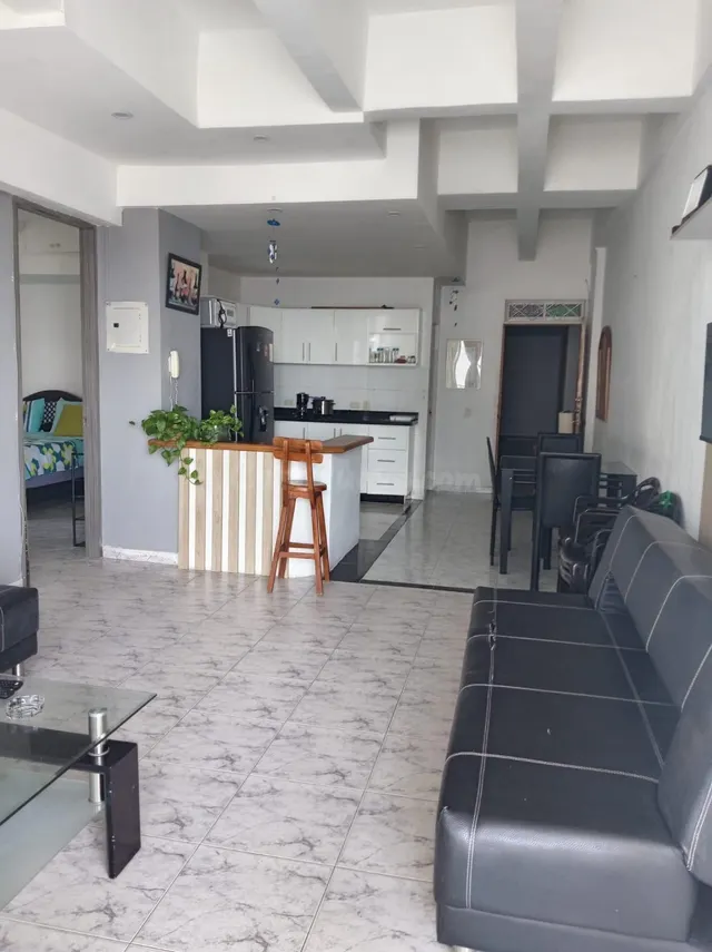 Piso 2 habitaciones 84m² en venta - El Laguito