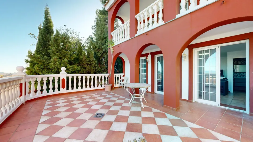 ¡¡¡IMPRESIONANTE CASA INDEPENDIENTE CENTRICA!!!