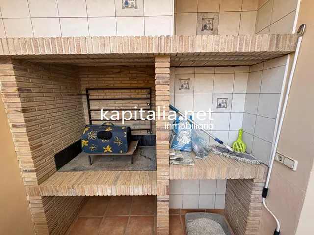 EXCLUSIVO ADOSADO A LA VENTA LISTO PARA ENTRAR A VIVIR EN ANNA — 19