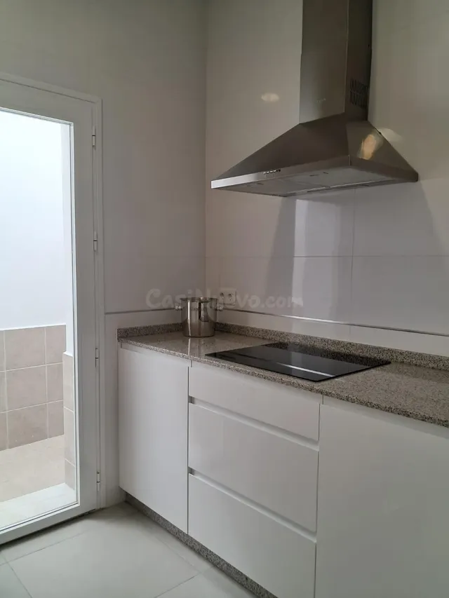 APARTAMENTO DE DOS DORMITORIOS, AMUEBLADO A ESTRENAR