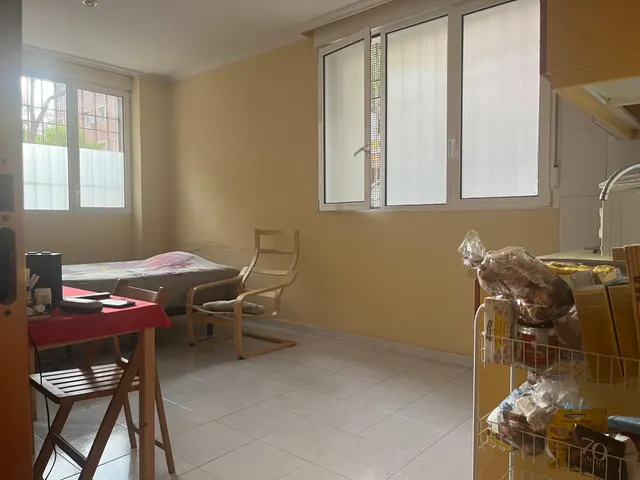 TRES VIVIENDAS EN VENTA — 29