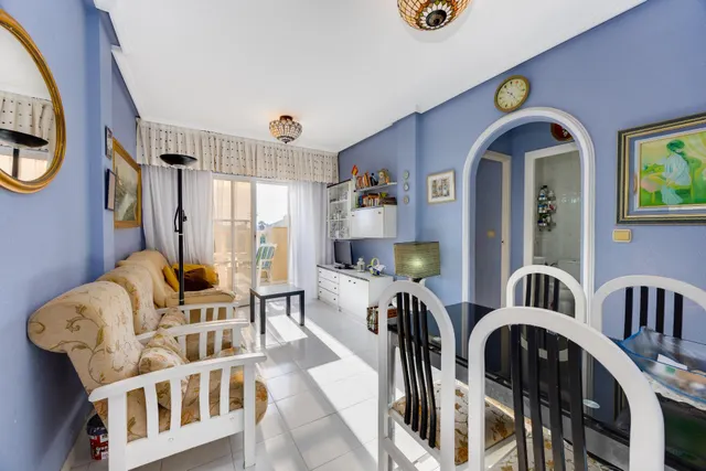 Luminoso apartamento, con gran solárium privado y vistas, en "La Mata", Torrevieja — 7