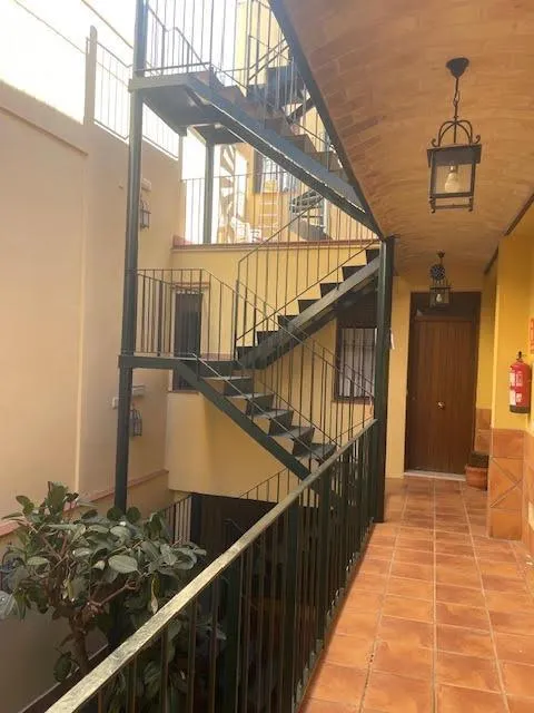 PRECIOSO PISO EN CALLE PUREZA, MÁXIMO DOS PERSONAS.INCLUYE P - foto 5