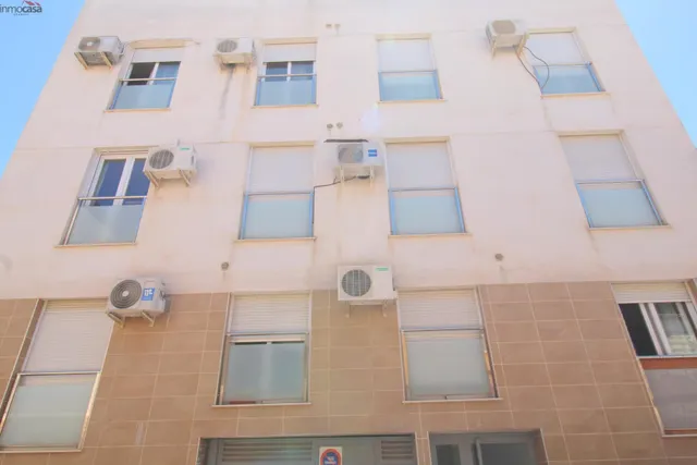 550 euros, apartamento  en el centro de Armilla, amueblado. — 13