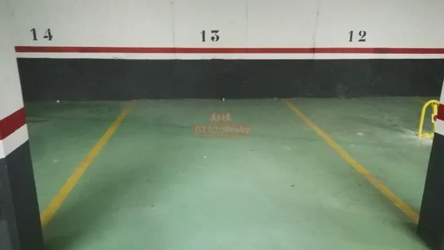 Se vende precioso y coqueto piso de 2 dormt. 1 baño, garaje y trastero en chinchilla — 33