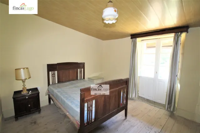 2 CASAS DE PIEDRA EN O CORGO — 36