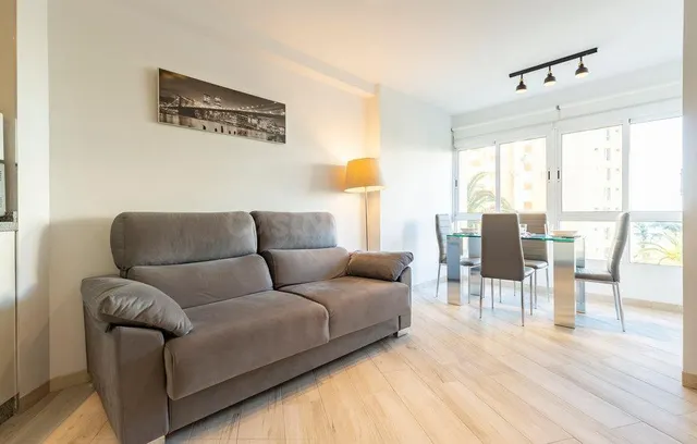 Apartamento en Alquiler Frente al Mar Larga Temporada - foto 2