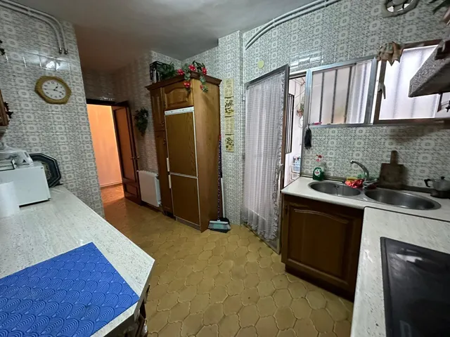 PISO DE 4 DORMITORIOS EN PLAZA DE LOS ALFÉRECES — 14