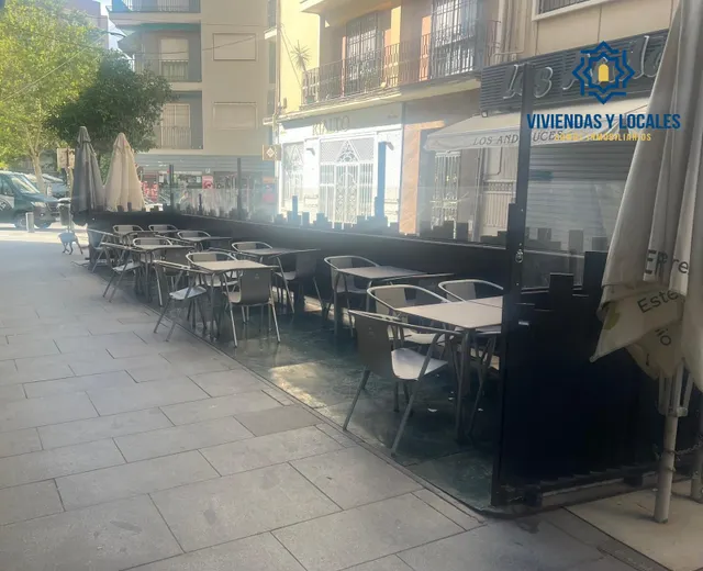 SE TRASPASA RESTAURANTE TOTALMENTE INSTALADO Y FUNCIONANDO JUNTO PLAZA DE GRACIA Y CALLE RECOGIDAS — 28