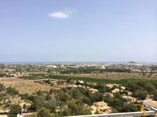 Parcela en marquesa VI con vistas al mar y costa de Denia - foto 3