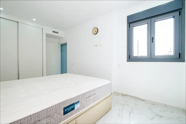 Apartamento 4 habitaciones en venta - Estacion de autobuses — 28